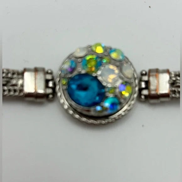 Ginger Snaps, Silver Tone Multi-Color Snap Charm BraceletW/5 Charms Size 71/2” - Picture 2 of 16